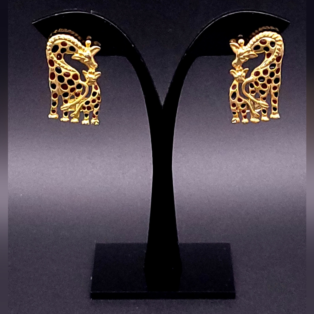 Vintage BEST Gold Tone Enamel Giraffe Mother & Baby Post Earrings Safari Chic